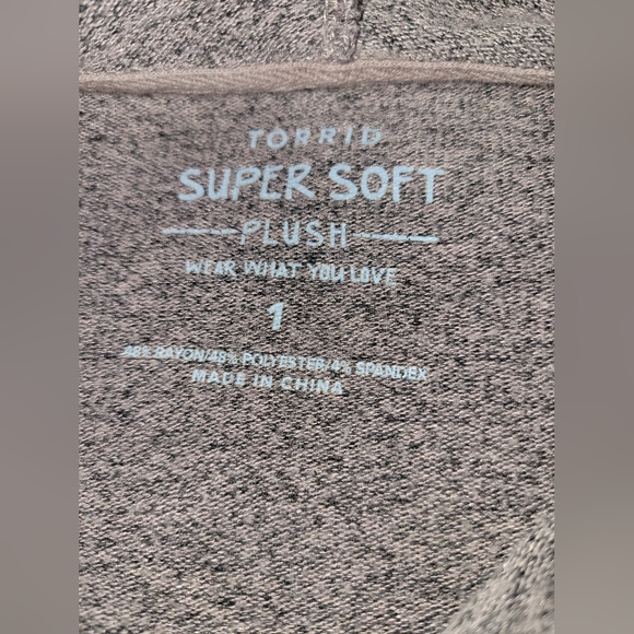 Torrid Super Soft Plush Cowl Neck Raglan Tunic Sweatshirt - Picture 3 of 4